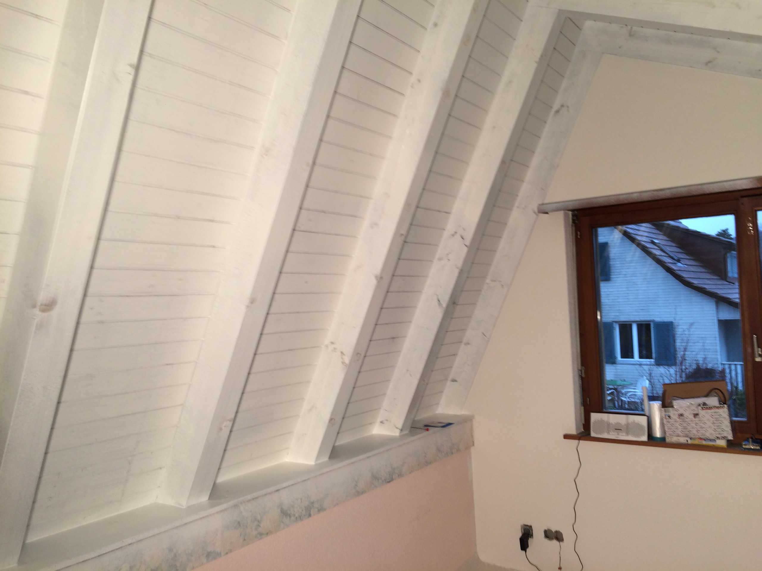 Dachbalken und Fenster 2.JPG